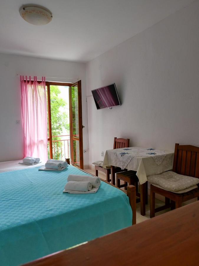 Petrovac Apartments Almaja Villa מראה חיצוני תמונה